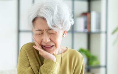 Cracked or Chipped Tooth? Here’s Your Step-by-Step Guide to Dental Emergencies